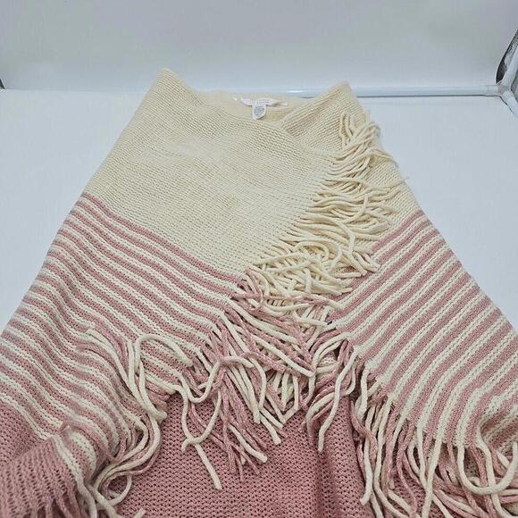 Lauren Conrad Knit Poncho Pullover Shawl Sweater‎ Ivory Rose Pink With Fringe OS - Picture 7 of 12